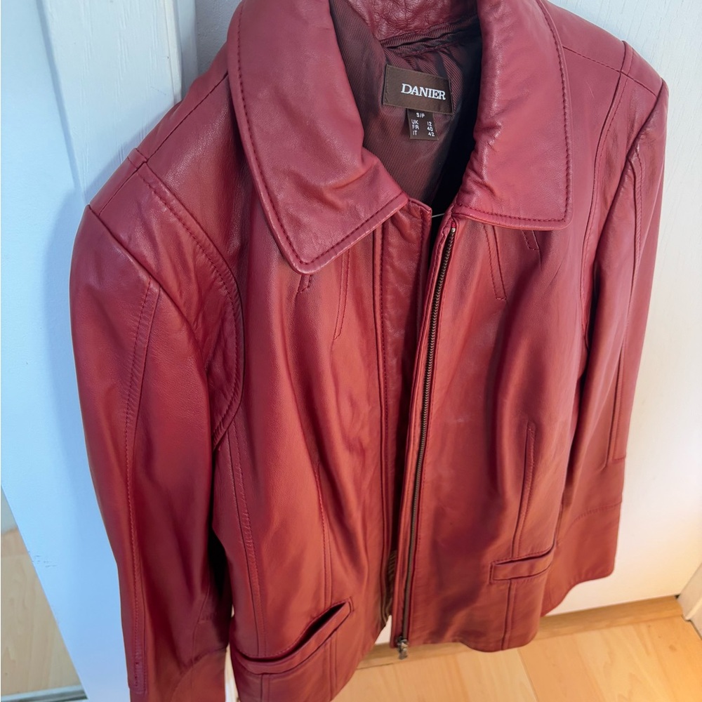 Danier Red Leather Jacket elegant size small